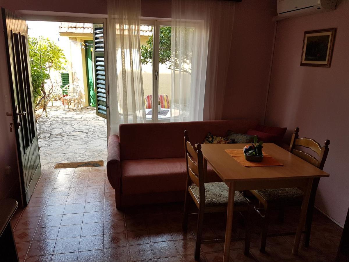 Apartments Lujo Primošten Kültér fotó