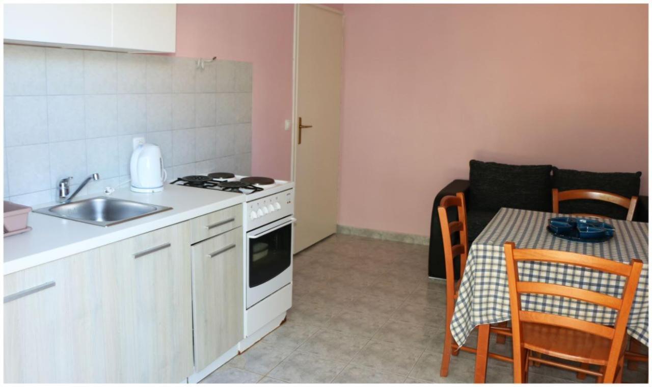 Apartments Lujo Primošten Kültér fotó